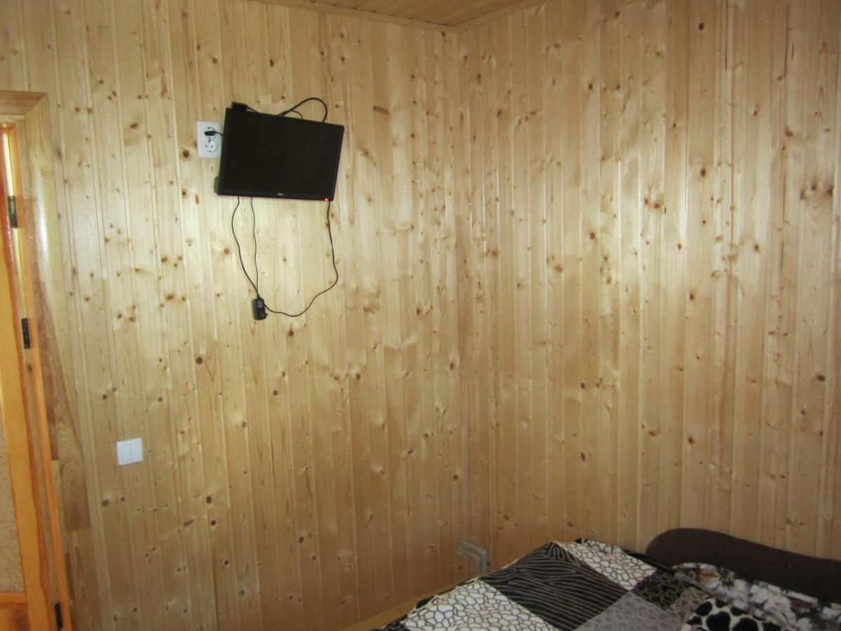 Базилік Hotel Yaremche Bagian luar foto