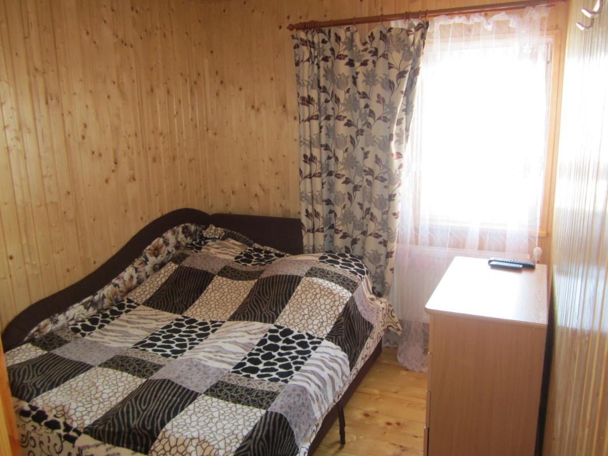 Базилік Hotel Yaremche Bagian luar foto