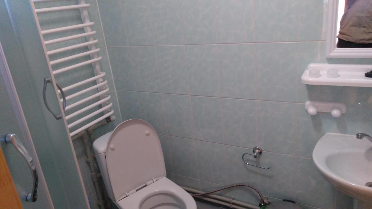 Базилік Hotel Yaremche Bagian luar foto